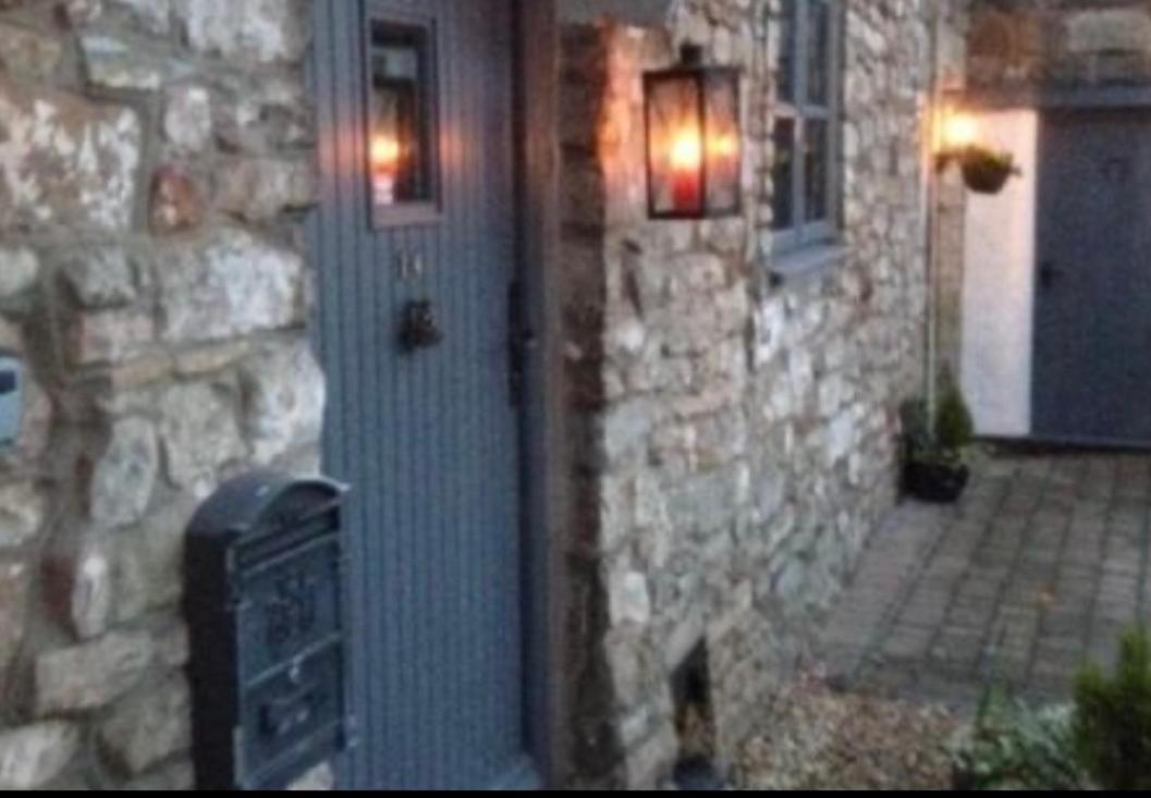 The Old Farmhouse Winford Exterior foto